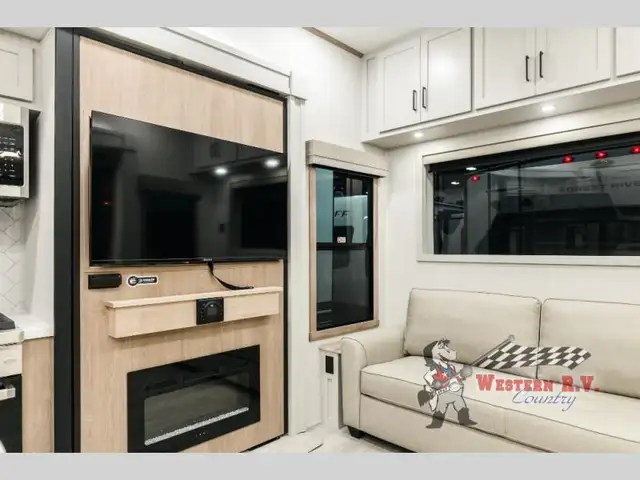 2026 Forest River RV Sandpiper Destination Trailers 389HBFL - Photo 10