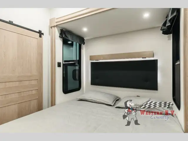 2026 Forest River RV Sandpiper Destination Trailers 389HBFL - Photo 19