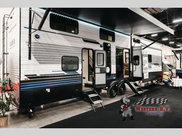2026 Forest River RV Puma Vista 403LFT - Photo 3