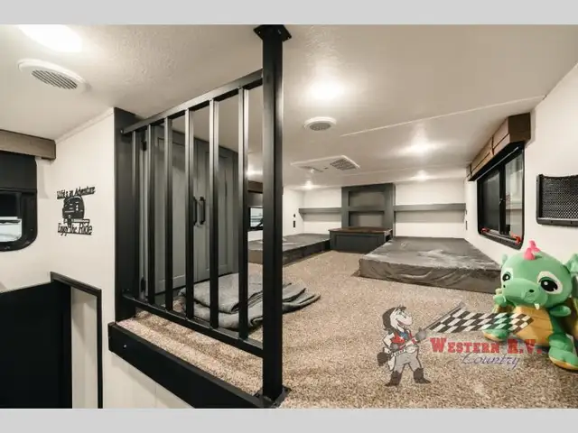 2026 Forest River RV Puma Vista 403LFT - Photo 8