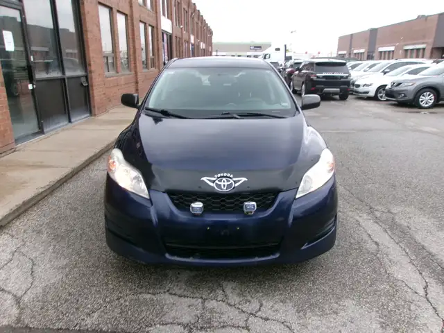 2013 Toyota Matrix CERTIFIED | AUTOMATIC | NO ACCIDENTS - Photo 2