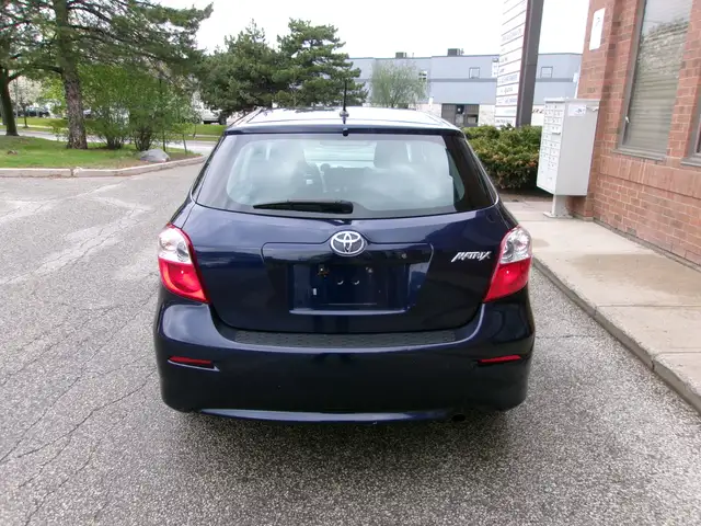 2013 Toyota Matrix CERTIFIED | AUTOMATIC | NO ACCIDENTS - Photo 5