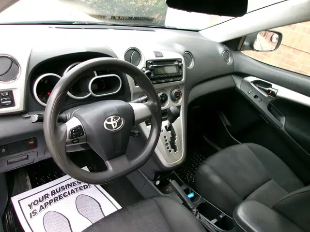 2013 Toyota Matrix CERTIFIED | AUTOMATIC | NO ACCIDENTS - Photo 8