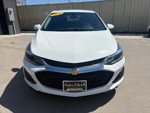 2019 CHEVROLET CRUZE LT - HEATED SEATS – BACK-UP CAMERA – A/C - Photo 8