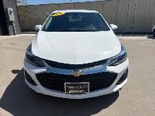 2019 CHEVROLET CRUZE LT - HEATED SEATS – BACK-UP CAMERA – A/C - Photo 8