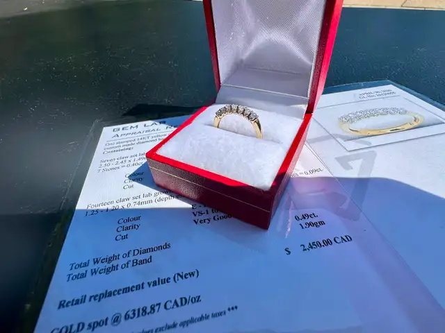 #806 - 14kt Yellow Gold, 1/2 Carat Diamond Band, Size 6 - Photo 4