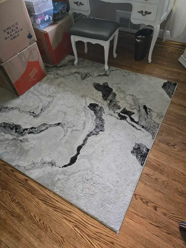 Area rug