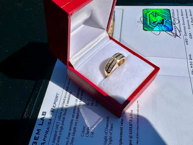 #803 - 14kt Yellow Gold, .91ct Princess Cut Diamond Band, Size 5