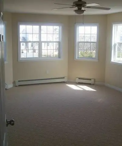 BROOKSIDE - BEAUTIFUL LAKEFRONT HOME AVAIL AUGUST 1ST - Photo 15