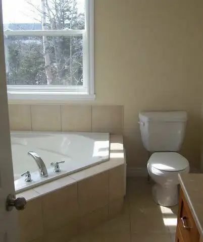 BROOKSIDE - BEAUTIFUL LAKEFRONT HOME AVAIL AUGUST 1ST - Photo 17