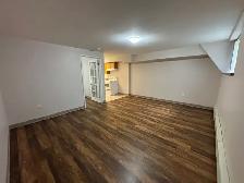 1 Bedroom apartment in a clean apartment building. - Photo 9