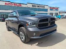 2015 Dodge Ram 1500 Sport 5.7L HEMI V8 8-Speed 4x4 crew-cab
