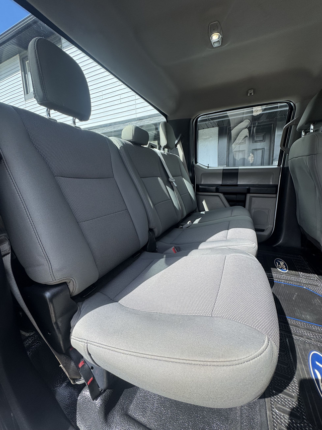 2019 Ford Super Duty F-350 SRW CREW CAB 8 FT CERTIFIED - Photo 8