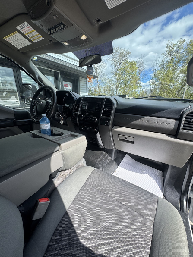 2019 Ford Super Duty F-350 SRW CREW CAB 8 FT CERTIFIED - Photo 10