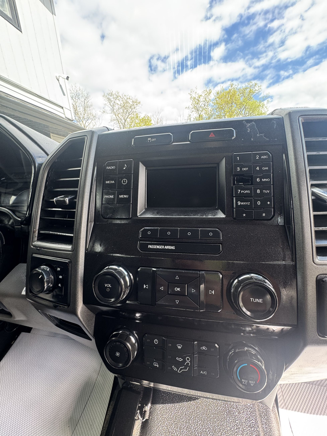 2019 Ford Super Duty F-350 SRW CREW CAB 8 FT CERTIFIED - Photo 11