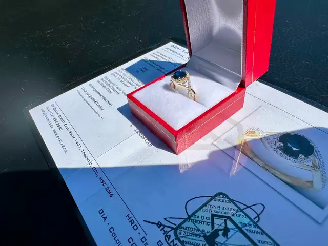#786 - 14kt Yellow Gold, Sapphire & Diamond Ring, Size 6