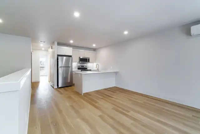 LUXURY 2 Bedroom Townhouse! Move In Ready! - Photo 9