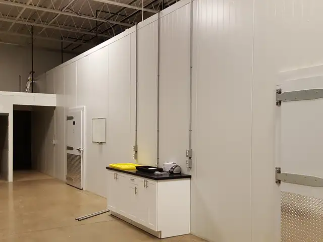 Auction Bulk Sale-Roto-Gro Hydroponic Equipment