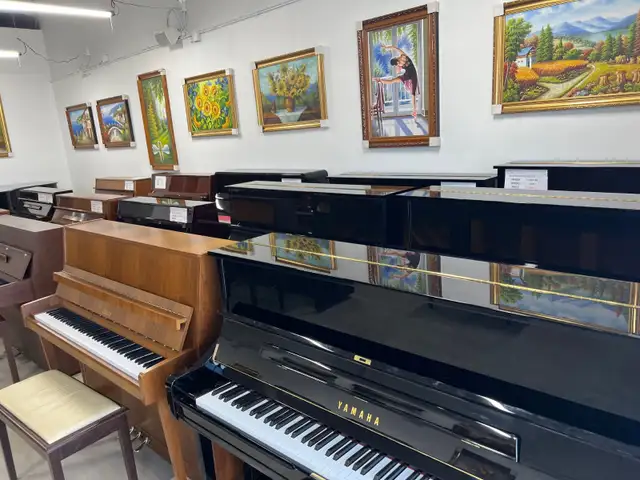 Great condition Yamaha U1, U3 pianos for sale