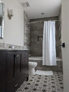 Unique Uptown Apartment - Photo 2