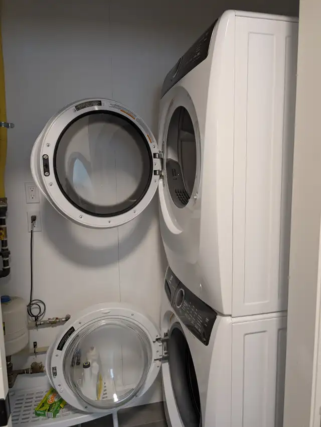 Unique Uptown Apartment - Photo 5