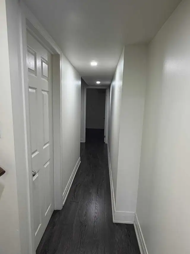 2 bedrooms basement for rent - Photo 3