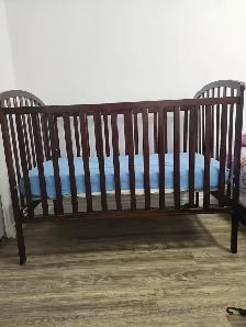 Solid & Sturdy Wooden Crib with mattress