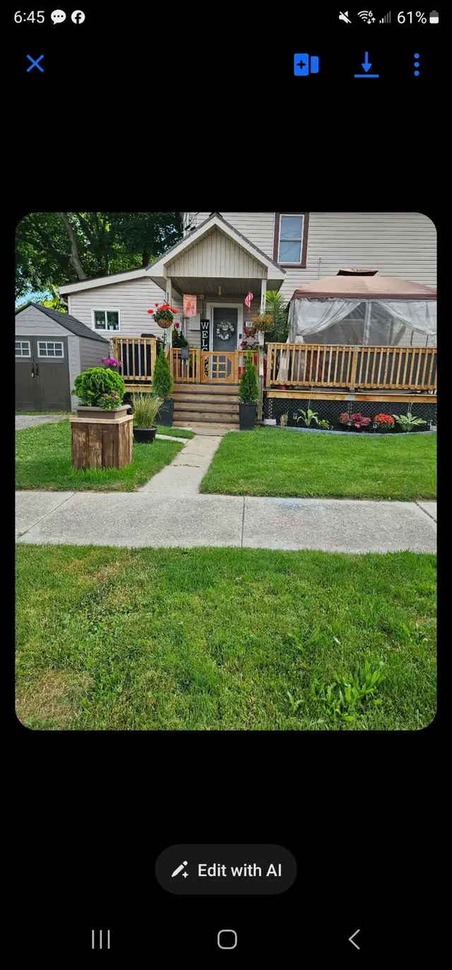 2 Bedroom Lower Unit