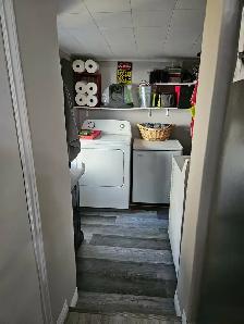 2 Bedroom Lower Unit - Photo 9