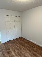 Large 2 BDRM in Old Strathcona! Top Flr. South Facing Balcony!! - Photo 5