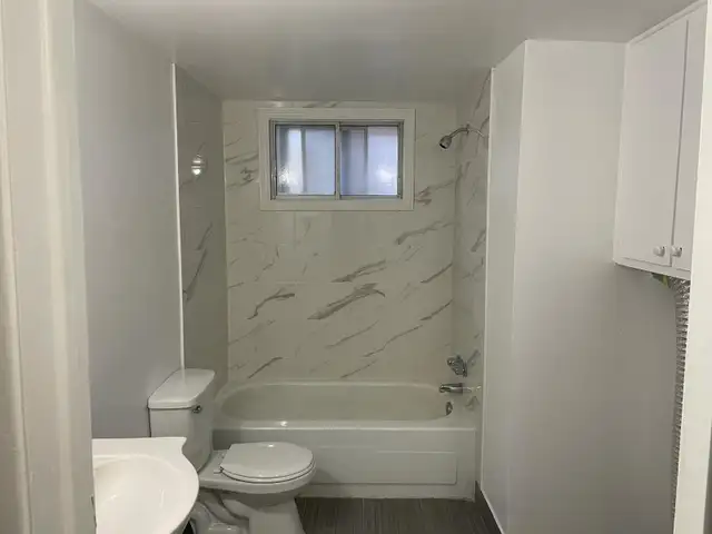 Grand 4 1/2 à loyer (Montréal-Nord). Eau chaude incl. - Photo 4