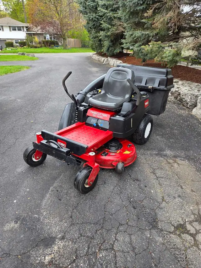 Toro 42' timecutter - Photo 2