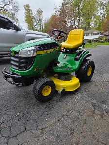 john deere d130 lawn tractor - Photo 2