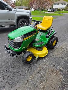 john deere d130 lawn tractor - Photo 3