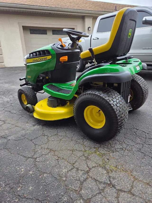 john deere d130 lawn tractor - Photo 4