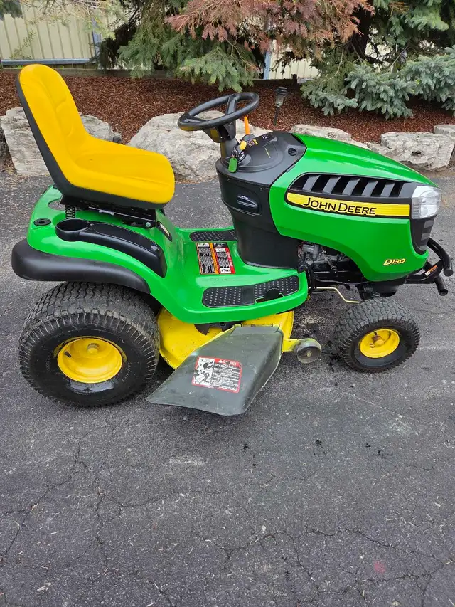 john deere d130 lawn tractor - Photo 7