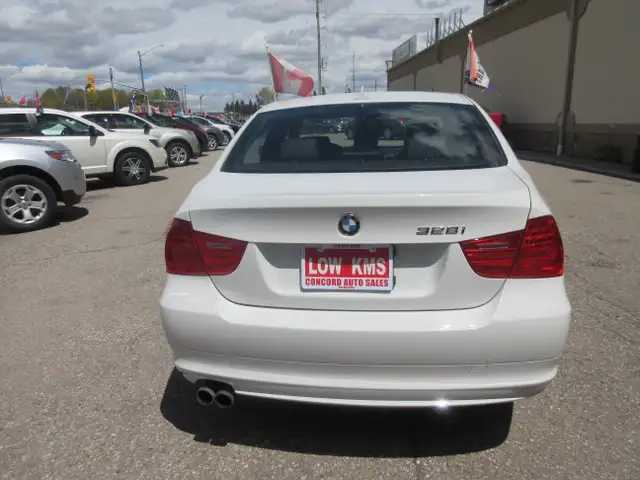 2011 BMW 3 Series XI - Photo 8