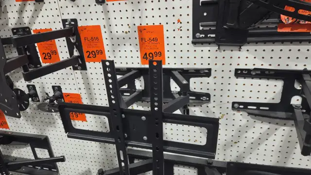 Protech FL-549 26 – 55″ TV Full-Motion/Articulating TV Wall Moun