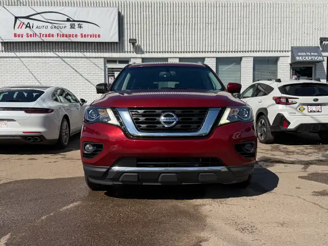 2017 Nissan Pathfinder| Clean Carfax | Two Sets of Rims&Tires | - Photo 2