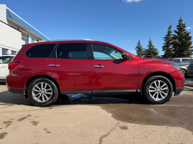 2017 Nissan Pathfinder| Clean Carfax | Two Sets of Rims&Tires | - Photo 4