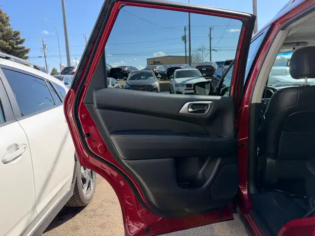 2017 Nissan Pathfinder| Clean Carfax | Two Sets of Rims&Tires | - Photo 18