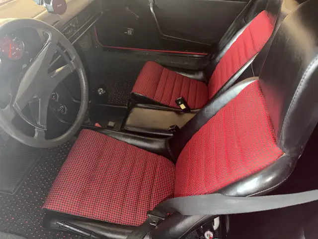 1975 Porsche 914 - 2.0L - Photo 3