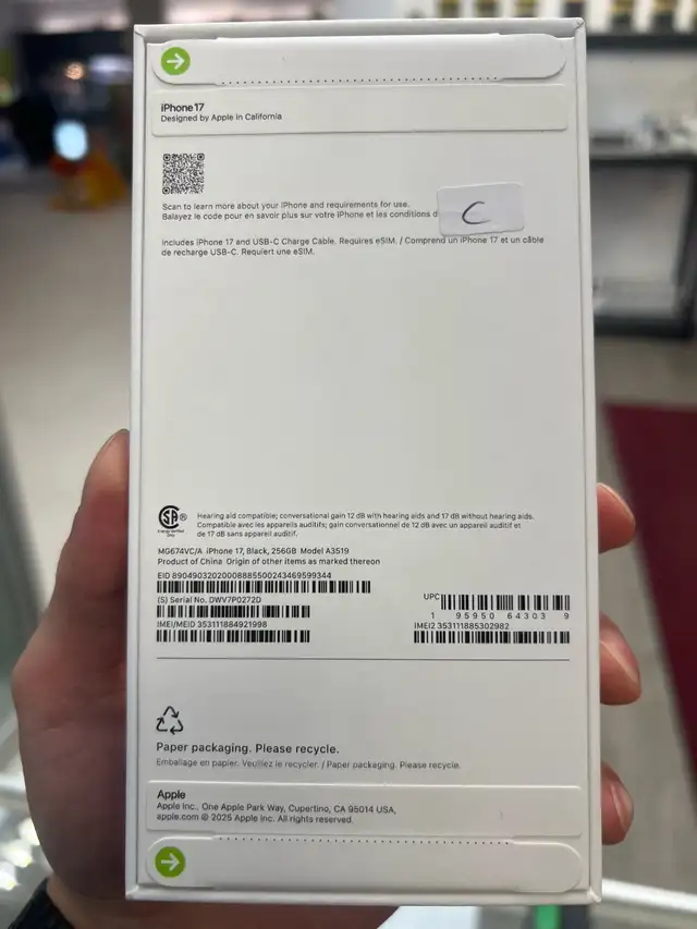 Brand New Sealed! iPhone 17 -256gb! - Photo 4