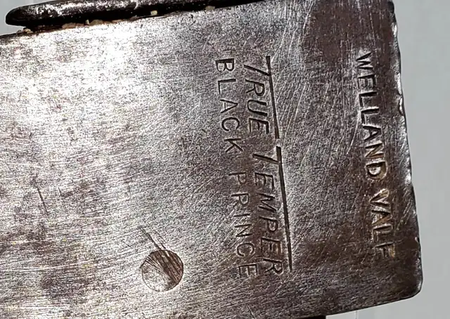 1950's 2 1/4lb. True Temper Black Prince axe,lion brand axehead - Photo 2