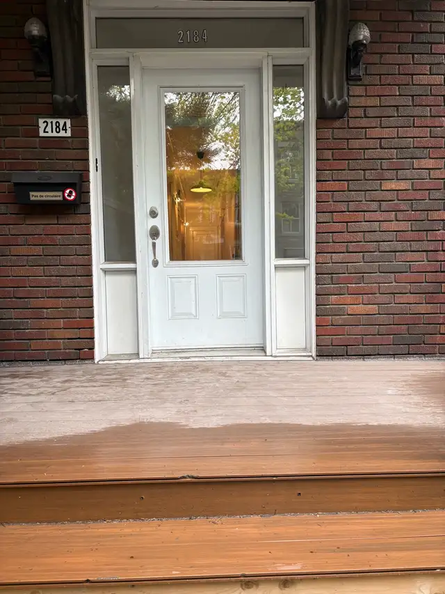 PLATEAU…4-5 Bedroom…2 BATHROOMS