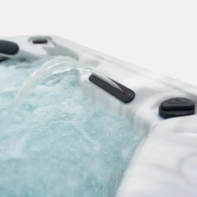 3 Seat Therapy Hot Tub For Sale - Photo 5