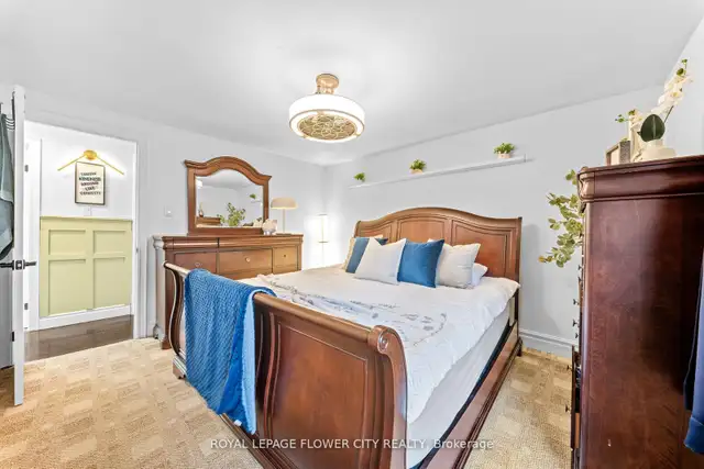 4 1 Beds 3 Baths Detached House in Brampton! - Photo 8