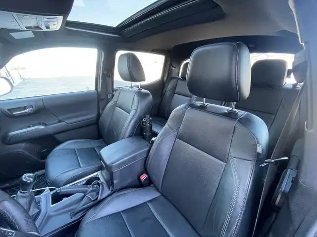 2023 Tacoma TRD sport 4x4 - Photo 2