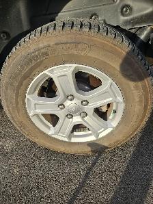 Tire Firestone a vendre - Photo 2