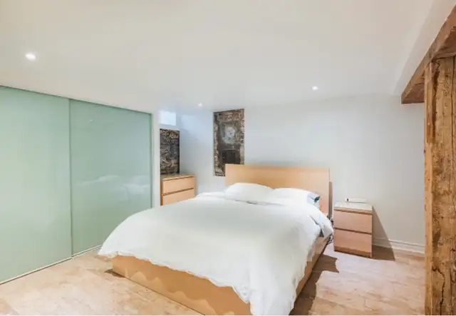 Chic Downtown Townhouse Furnished - Photo 10